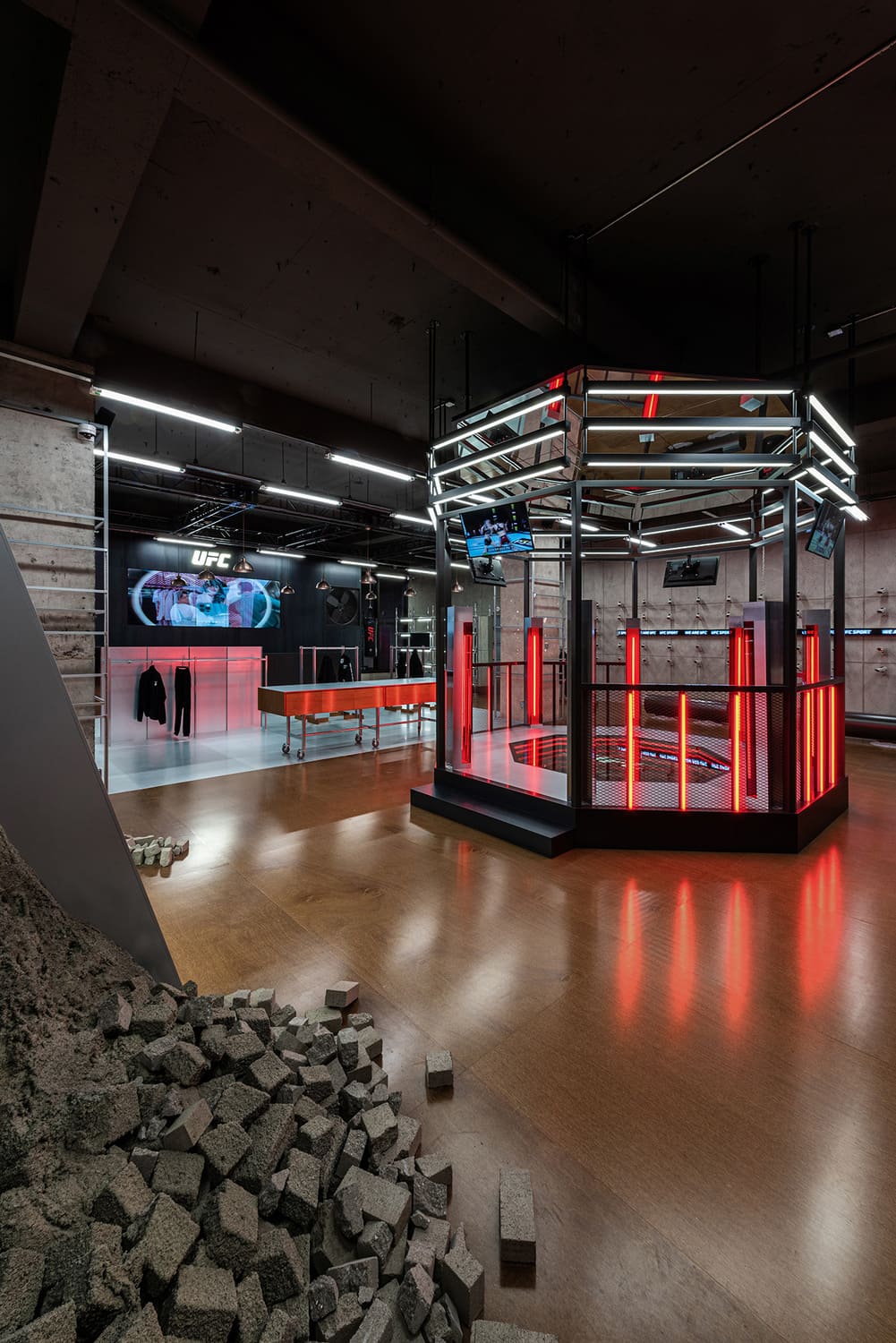 UFC_FLAGSHIP STORE
