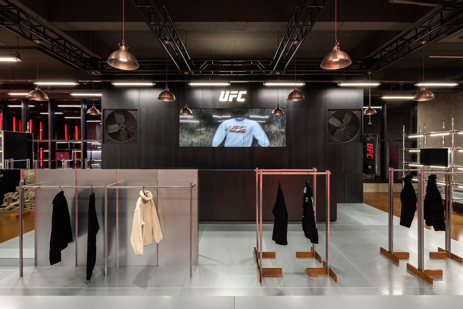 UFC_FLAGSHIP STORE
