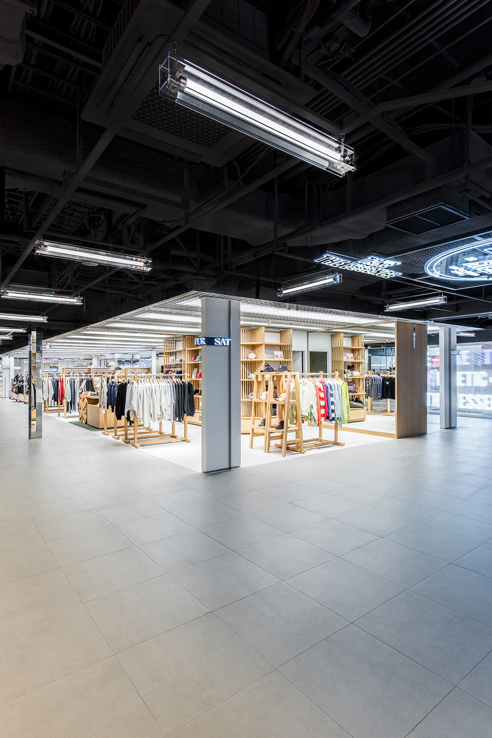 LOTTE DEP JAMSIL_K FASHION ZONE