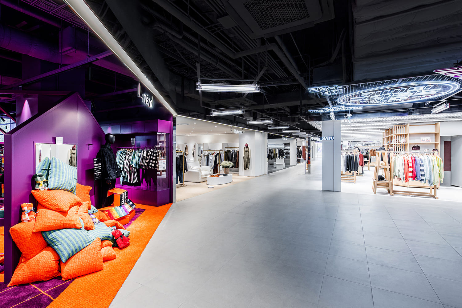 LOTTE DEP JAMSIL_K FASHION ZONE