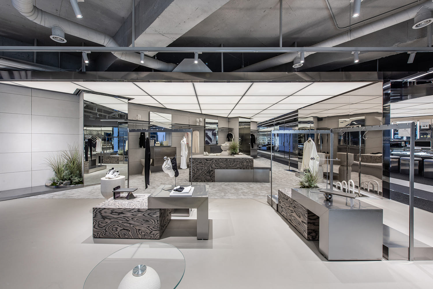 DESCENTE SEOUL_GLOBAL FLAGSHIP STORE